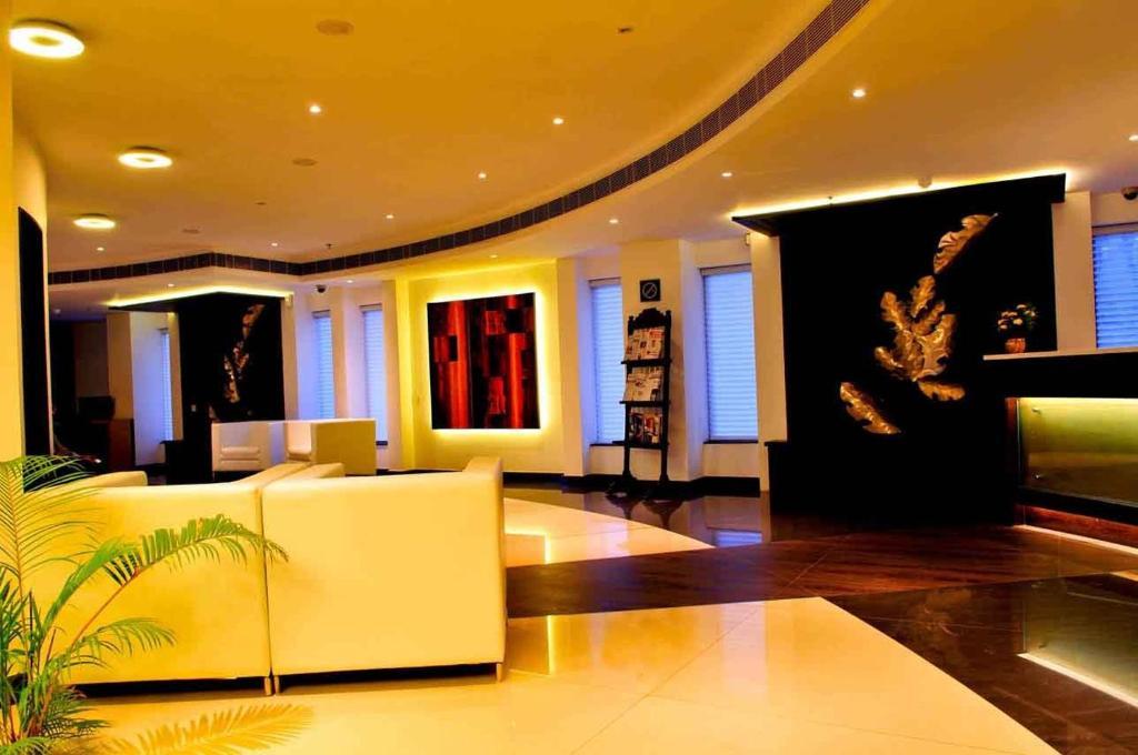 Copper Folia Hotel Kozhikode Bagian luar foto